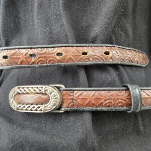 Women's Brighton Brown Leather Belt Silver Tone Buckle M/30 Q3800